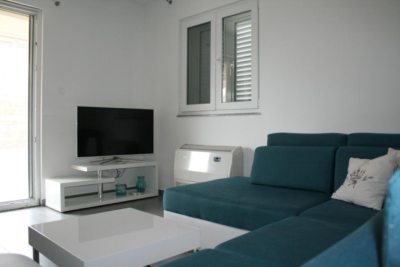 White Anchor Vodice Exterior foto